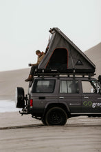 Load image into Gallery viewer, Alu Cab Gen 3-R Hard Shell Rooftop Tent