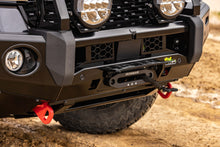 Load image into Gallery viewer, Commercial Deluxe Bullbar to Suit Ford Ranger Next-Gen 2022+