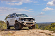 Load image into Gallery viewer, Raid Bullbar to Suit Next-Gen Ford Everest 2022+
